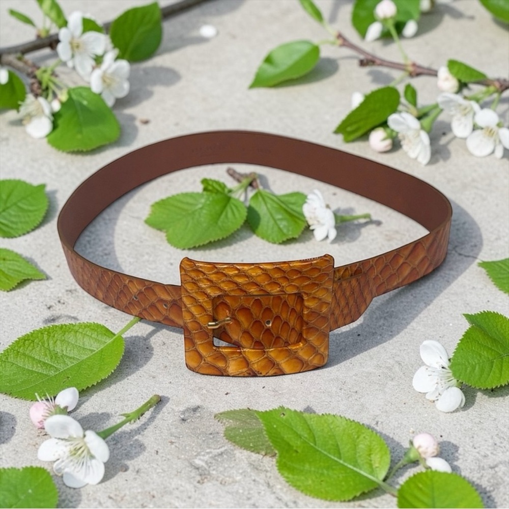 Vintage Berge brown leather snakeskin belt